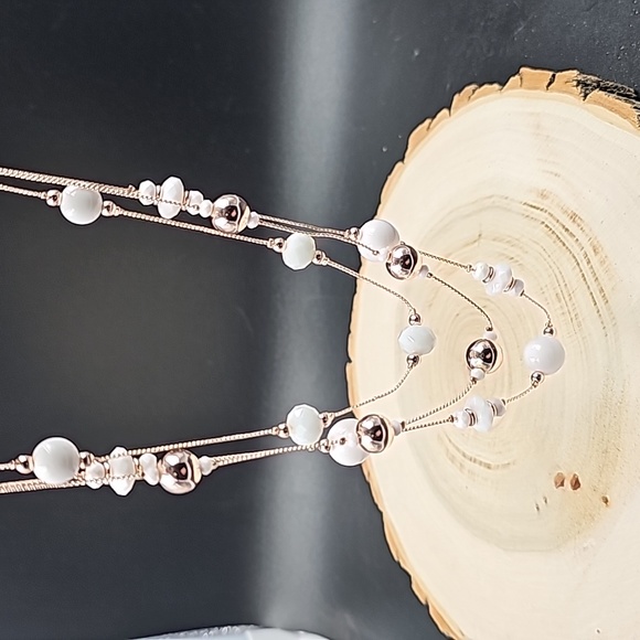 #Bay Stuid Earrings & Layered Necklace Set - Picture 5 of 5